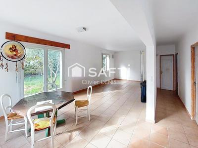 Maison - 118 m² - 5 pièces