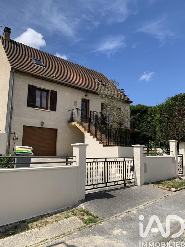 Maison - 181 m² - 7 pièces