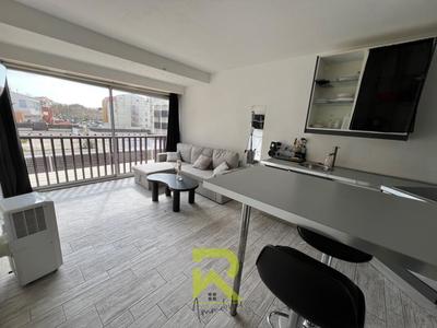 Studio - 22 m² - 1 pièce