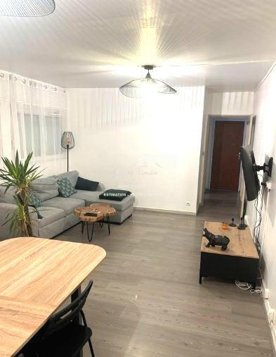 Appartement - 82 m² - 5 pièces