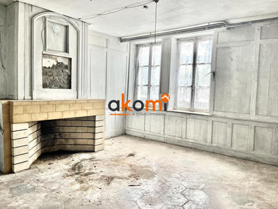 Maison - 217 m² - 10 pièces