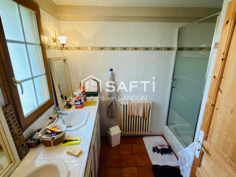 Maison - 150 m² - 4 pièces