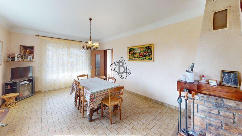 Maison - 90 m² - 4 pièces