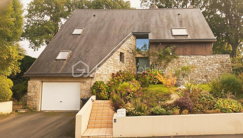 Maison - 164 m² - 7 pièces