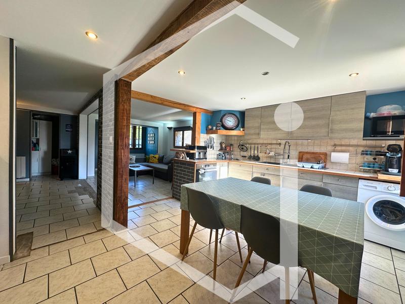 Maison - 100 m² - 4 pièces