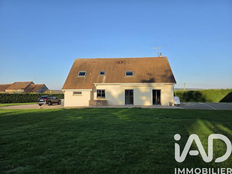Maison - 161 m² - 8 pièces