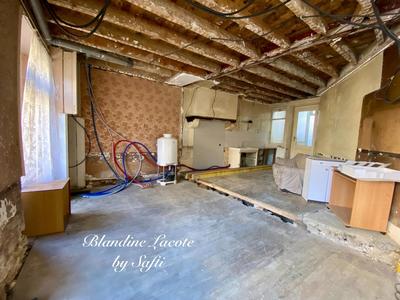 Maison - 95 m² - 4 pièces