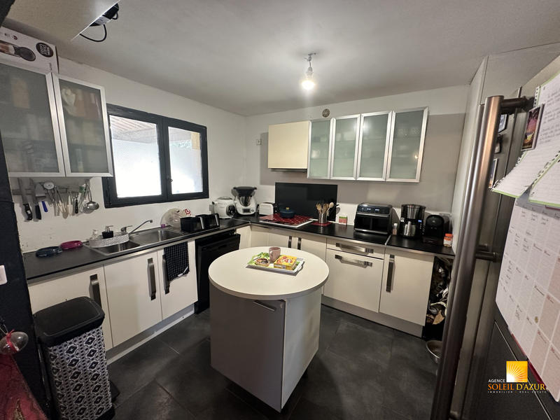 Maison - 75 m² - 3 pièces