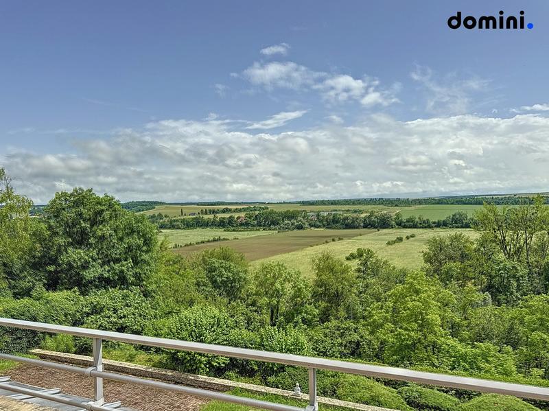 Maison ancienne - 300 m² - 9 pièces