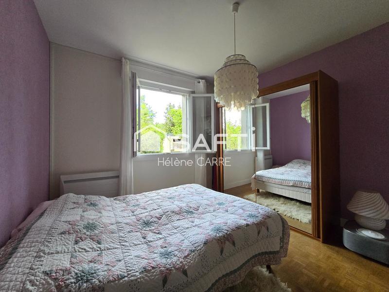 Maison - 220 m² - 7 pièces