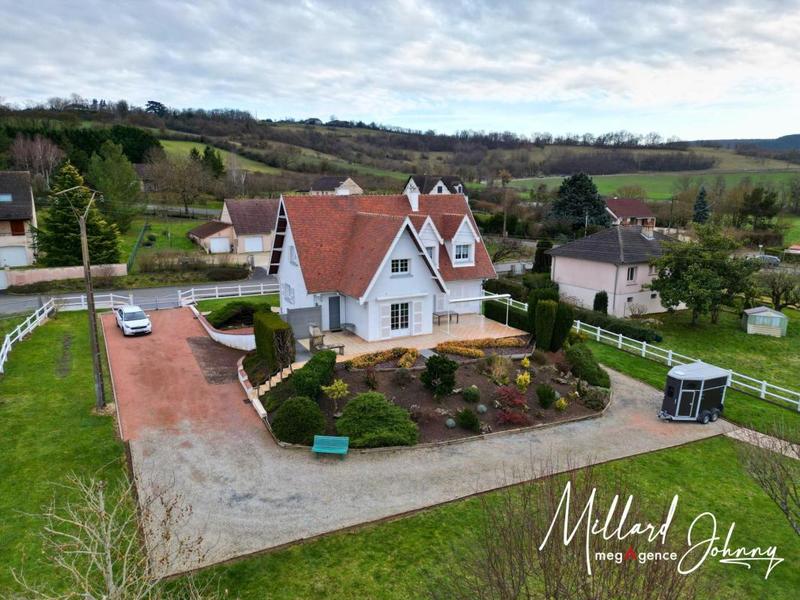 Maison - 198 m² - 6 pièces