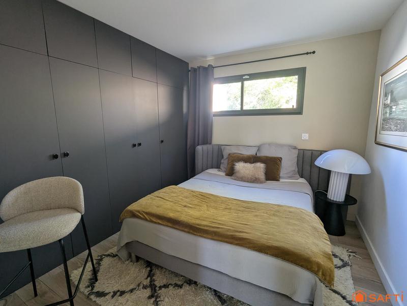 Villa - 190 m² - 6 pièces