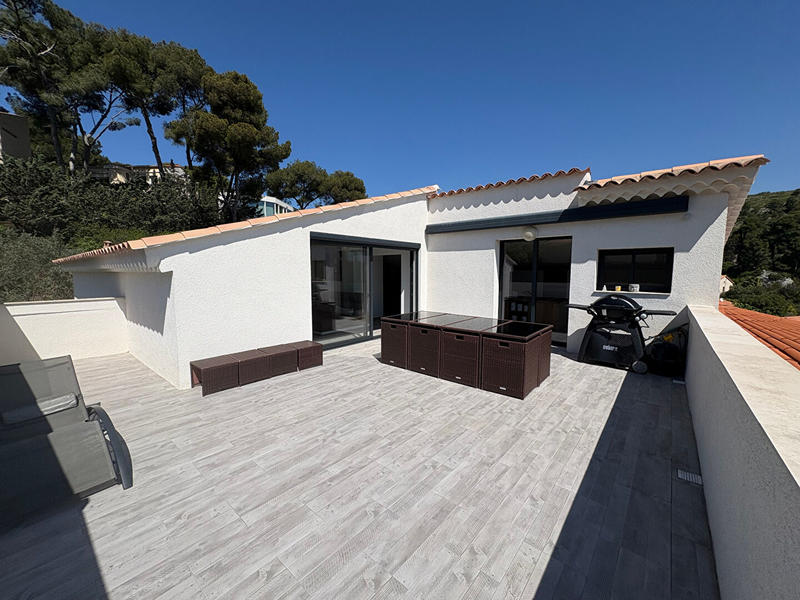 Appartement - 186 m² - 7 pièces