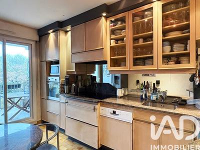 Appartement - 126 m² - 4 pièces