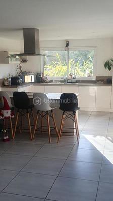 Maison - 130 m² - 6 pièces