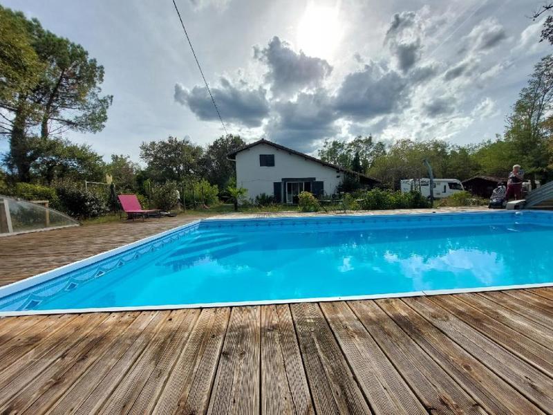 Maison - 170 m² - 5 pièces