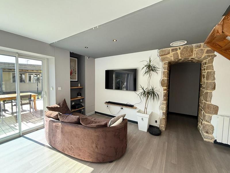 Maison - 105 m² - 5 pièces