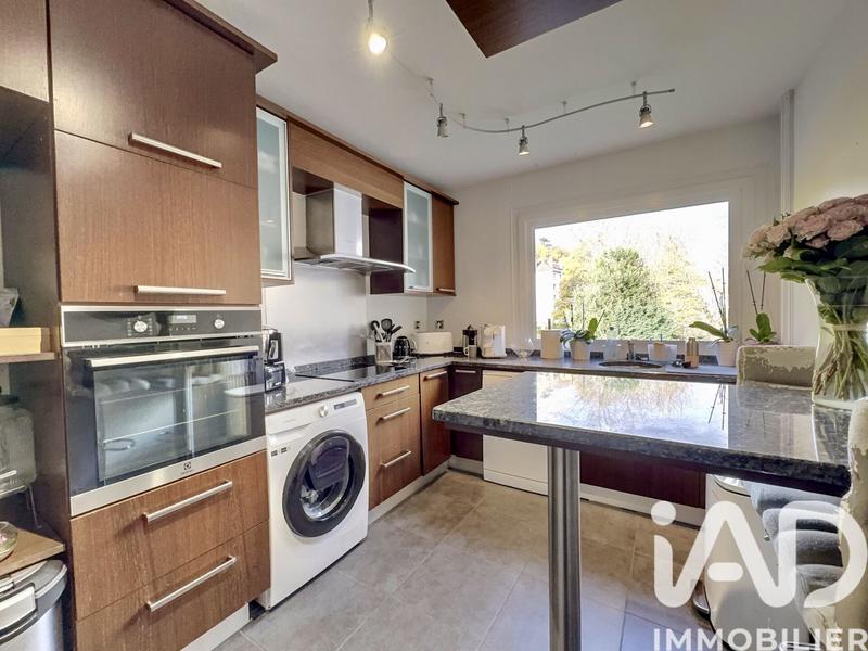 Appartement - 80 m² - 4 pièces