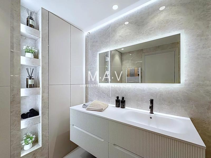 Appartement - 83 m² - 3 pièces