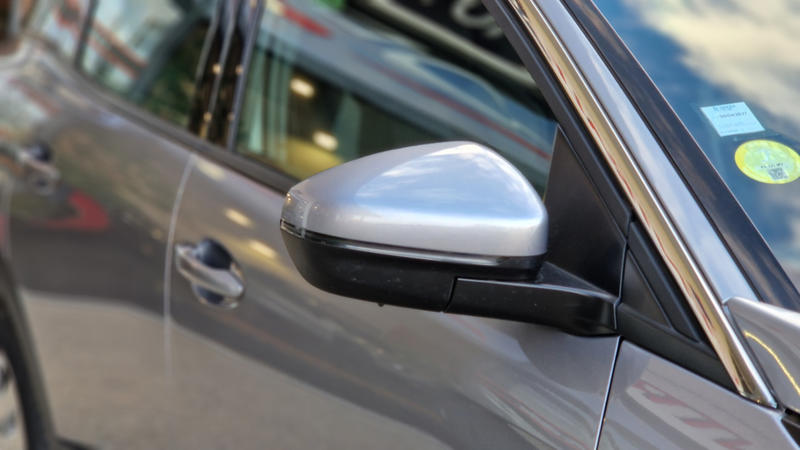 Peugeot 3008 BlueHDi 130ch SetS Eat8 Active Business