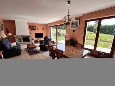 Maison - 129 m² - 6 pièces