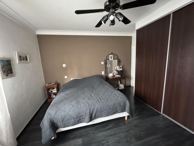 Maison - 176 m² - 7 pièces