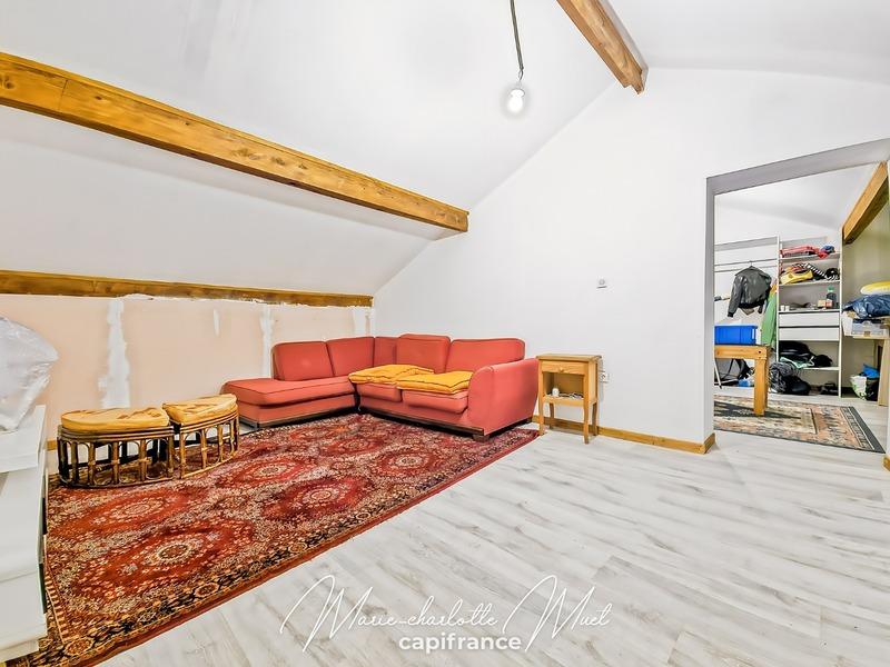 Maison - 165 m² - 6 pièces