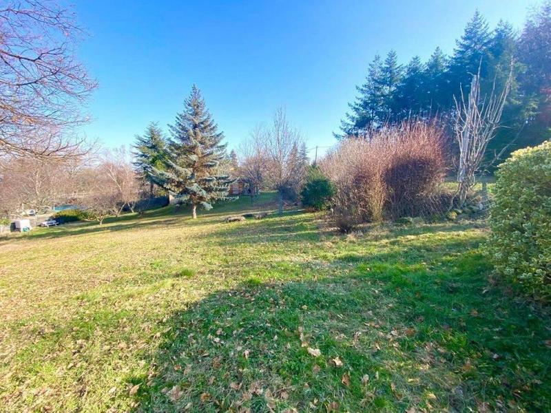 Terrain constructible - 880 m²