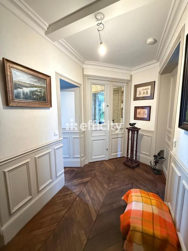 Appartement - 126 m² - 5 pièces
