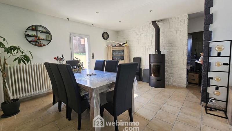 Maison - 102 m² - 5 pièces