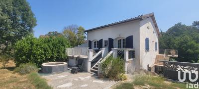 Maison - 67 m² - 3 pièces