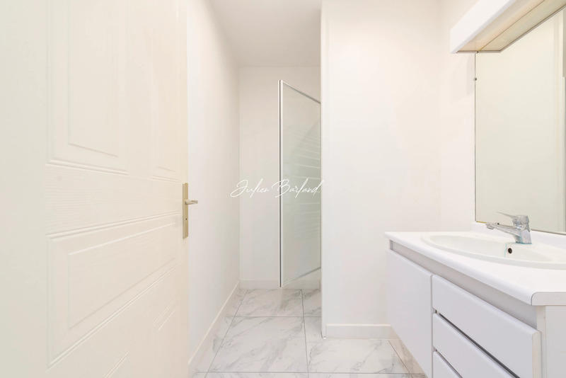 Maison - 151 m² - 6 pièces