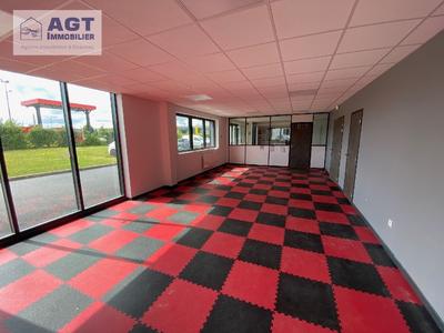 Local commercial - 65 m² - 2 pièces