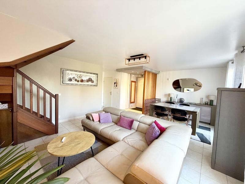 Maison - 100 m² - 5 pièces