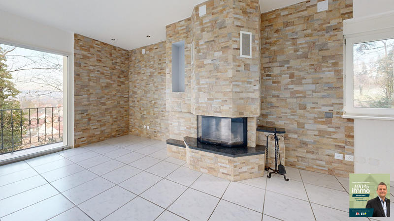 Maison - 390 m² - 12 pièces