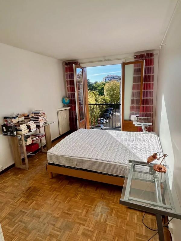 Appartement - 79 m² - 3 pièces