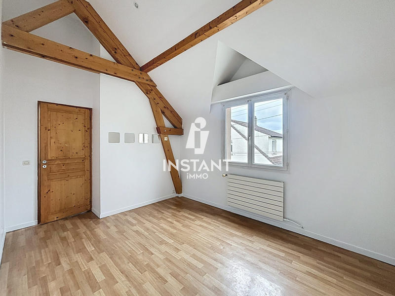 Maison - 137 m² - 6 pièces
