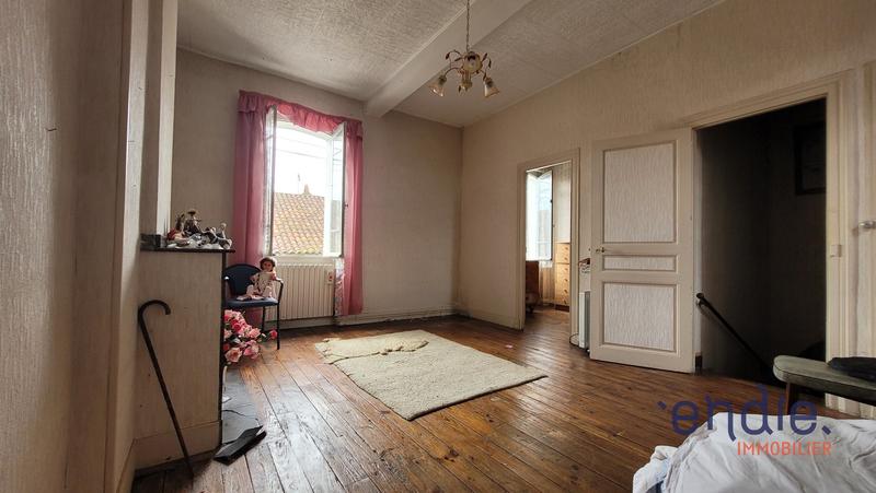 Maison - 80 m² - 4 pièces