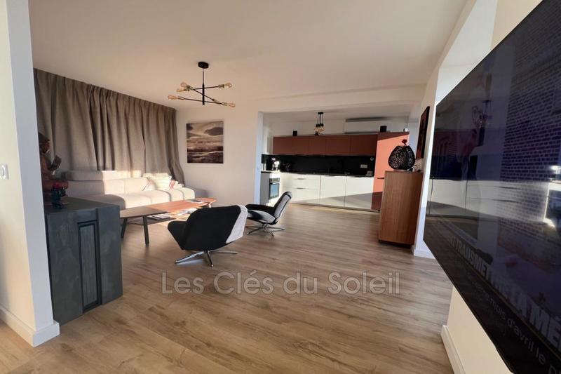 Appartement - 82 m² - 3 pièces