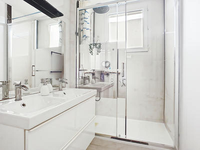 Appartement - 95 m² - 5 pièces