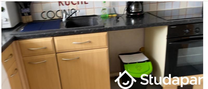 Chambre - 12 m² - 1 pièce