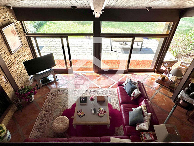 Villa - 290 m² - 8 pièces