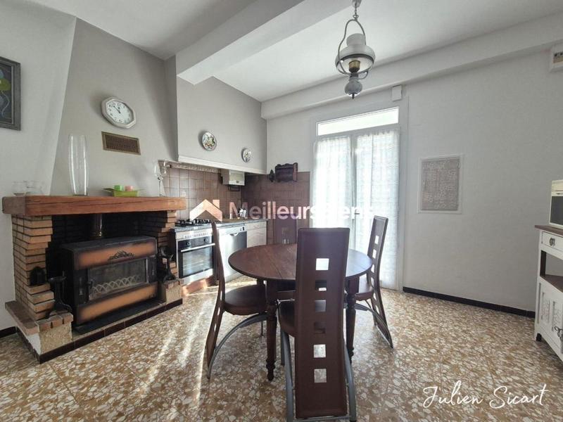 Maison - 160 m² - 5 pièces