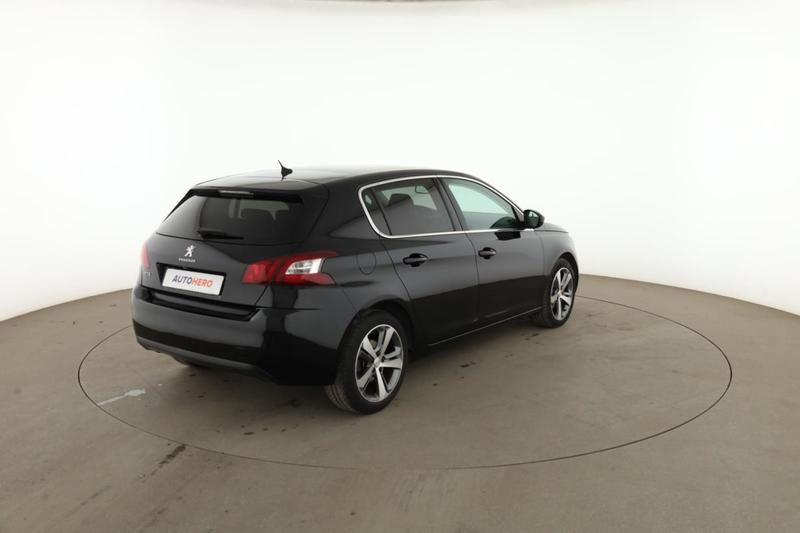 Peugeot 308 1.6 Blue-HDi Feline Eat6 120 ch