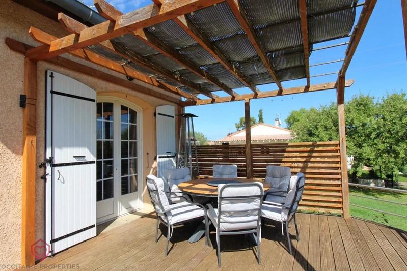 Maison - 229 m² - 9 pièces