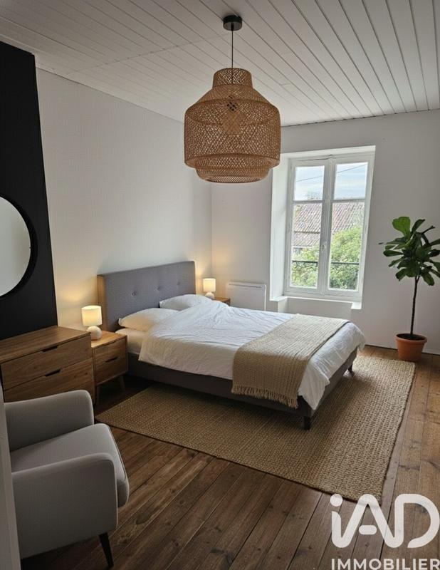 Maison - 197 m² - 7 pièces