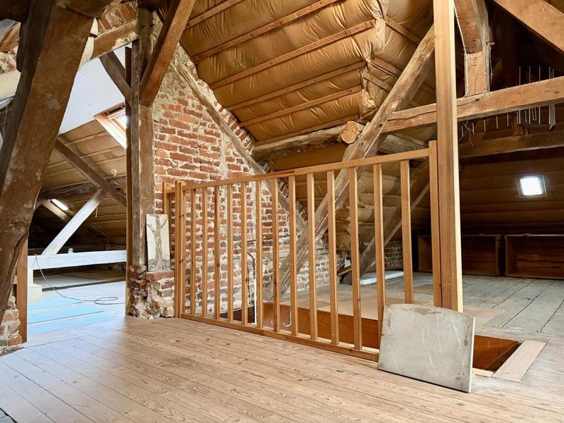 Maison - 167 m² - 8 pièces