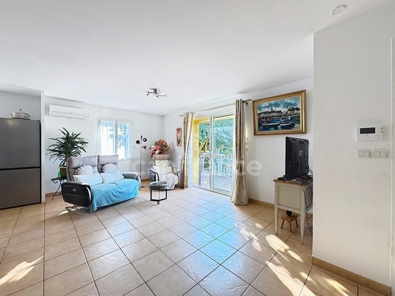 Maison - 104 m² - 4 pièces