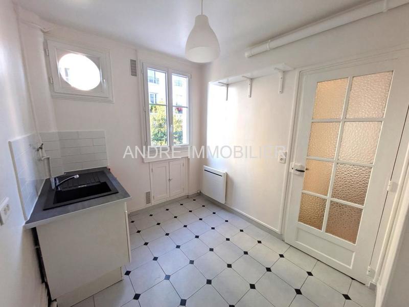 Studio - 28 m² - 1 pièce