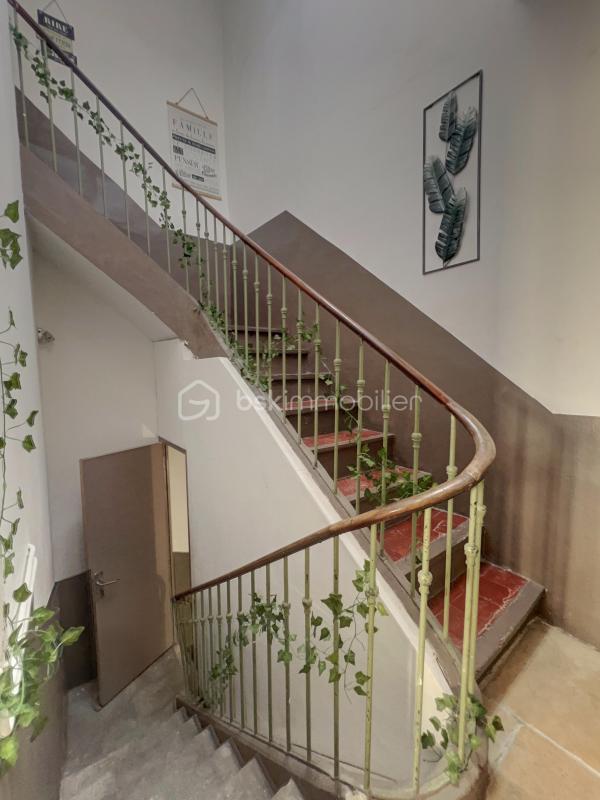 Immeuble - 123 m² - 7 pièces